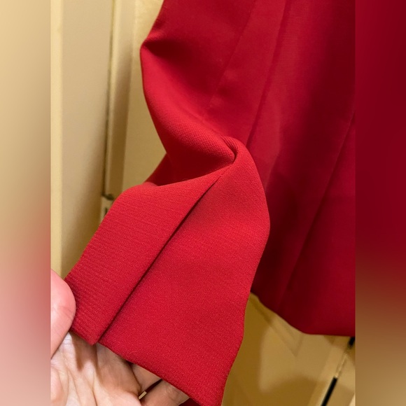 Preston & York vintage blazer/ jacket, red w/ black trim. Fitted, 2 pockets. 14 - Picture 7 of 11